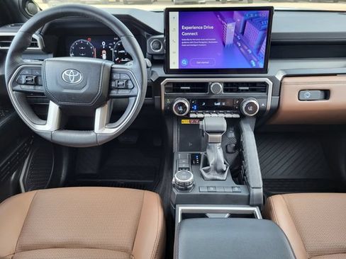 Used 2026 Toyota 4Runner Limited AWD/4WD image 25