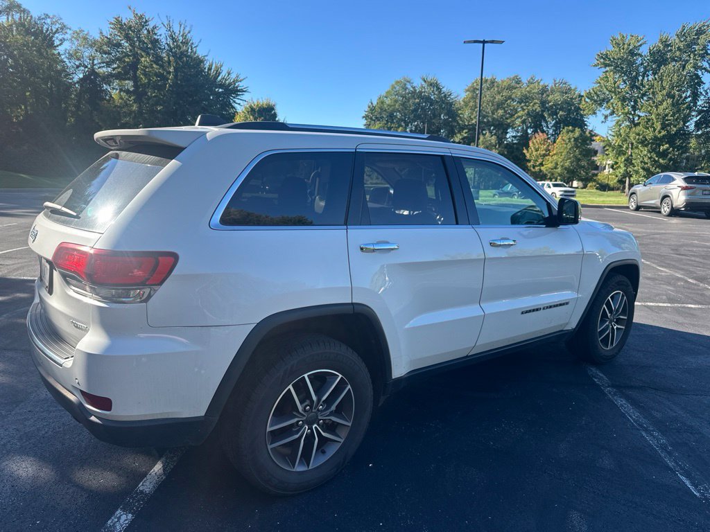 Certified 2021 Jeep Grand Cherokee Limited AWD/4WD image 4