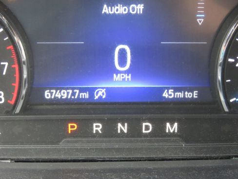 Used 2020 Ford Explorer XLT AWD/4WD image 23