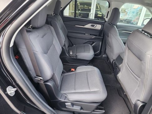 New 2026 Ford Explorer Active image 18