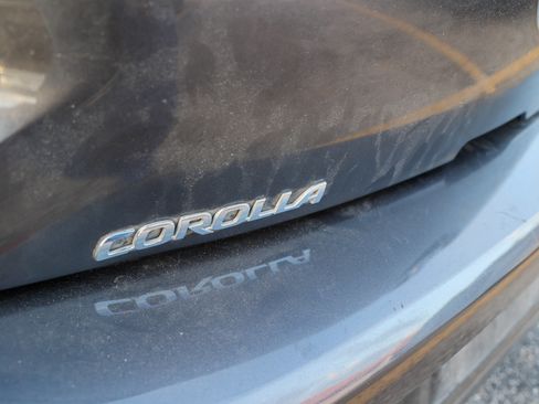 Used 2025 Toyota Corolla XSE FWD image 11