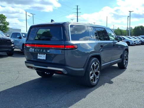 Used 2024 Rivian R1S Adventure AWD/4WD image 2