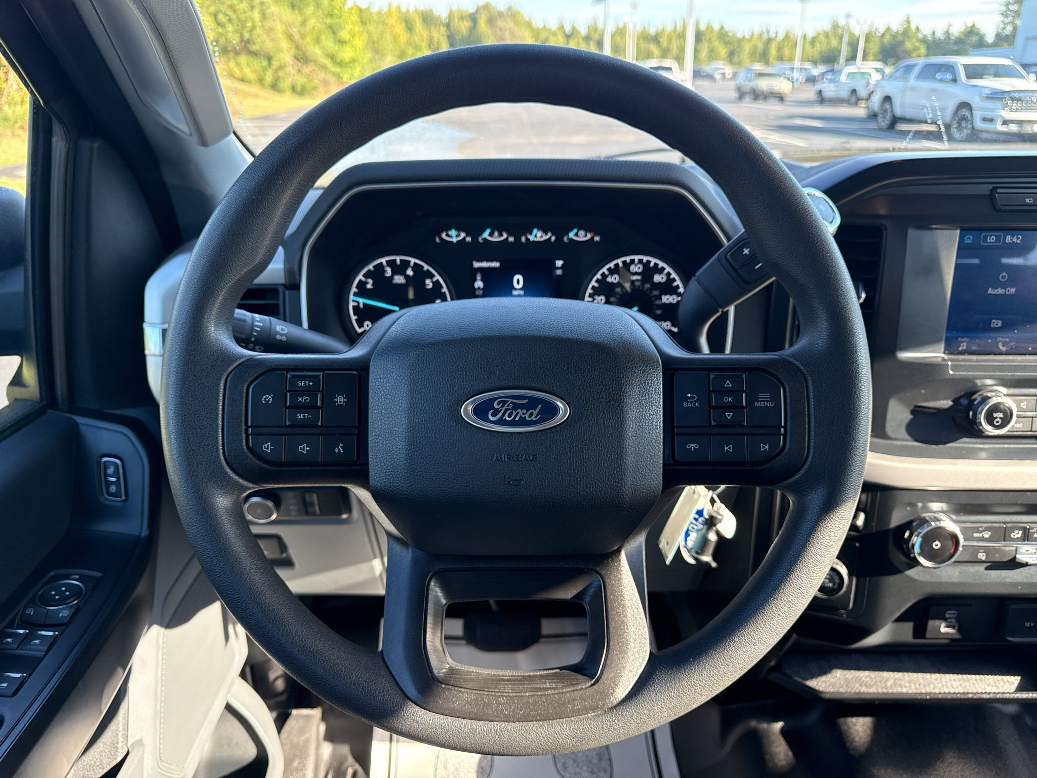Used 2022 Ford F150 XL w/ Equipment Group 101A High RWD image 20