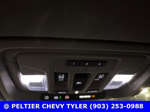 Used 2020 Chevrolet Silverado 2500 LTZ w/ LTZ Premium Package image 21