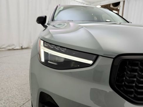 New 2026 Volvo XC40 B5 Ultra w/ Climate Package AWD/4WD image 30