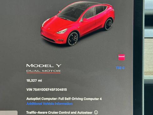 Used 2025 Tesla Model Y Performance AWD/4WD image 35
