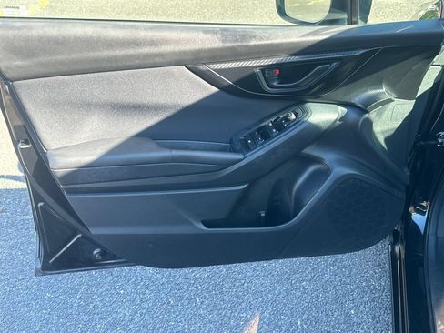Used 2018 Subaru Impreza 2.0i Premium AWD/4WD image 11