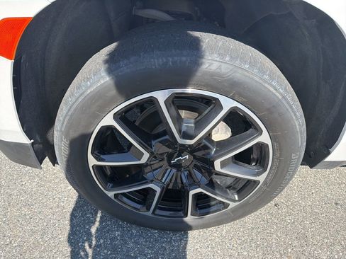 Used 2024 Chevrolet Tahoe RST w/ Luxury Package image 10