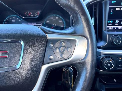 Used 2017 GMC Canyon SLE RWD image 21