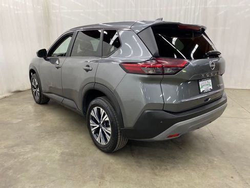 Used 2023 Nissan Rogue SV AWD/4WD image 4