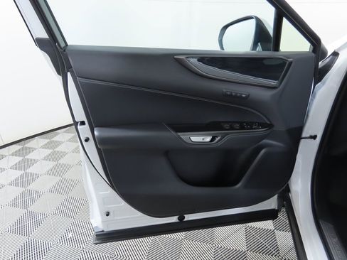 Certified 2025 Lexus NX 350h 350h Premium image 24