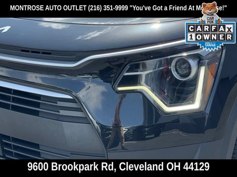 Used 2023 Kia Niro EX FWD image 56
