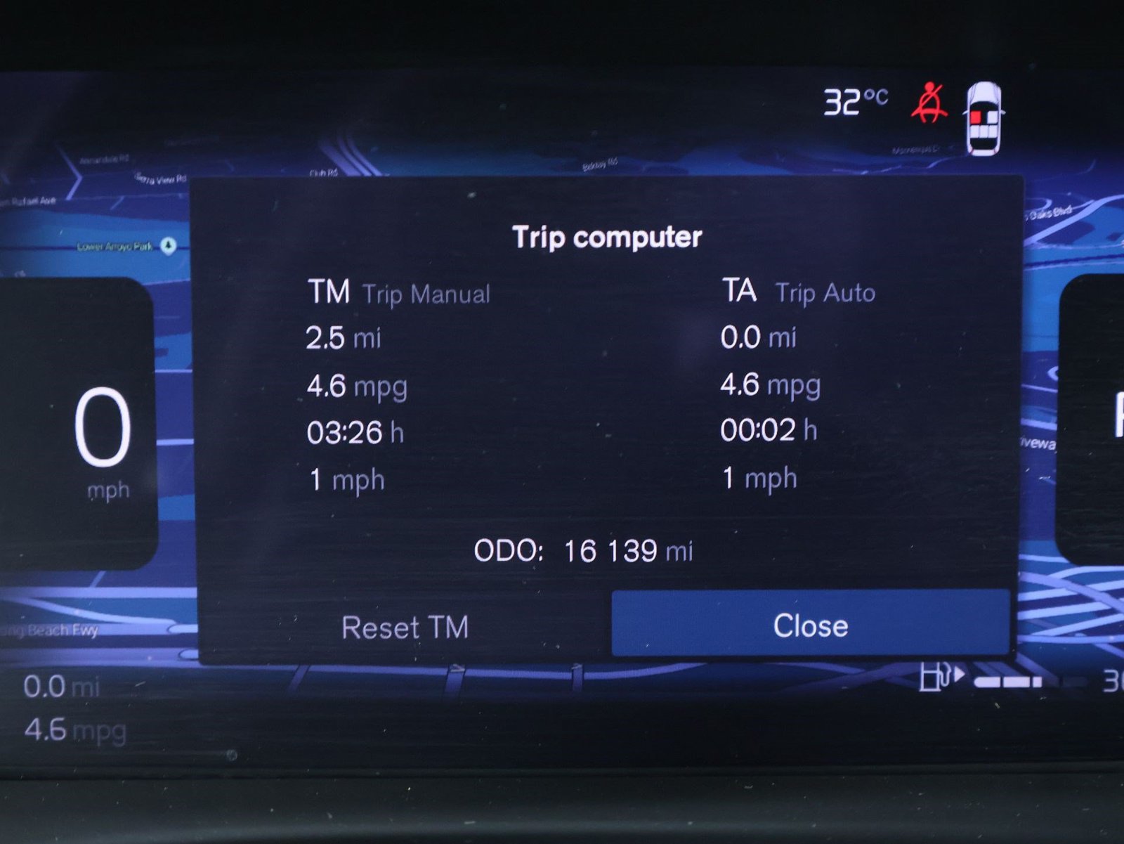 Certified 2026 Volvo XC40 B5 Plus AWD/4WD image 12