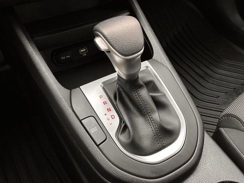 Used 2024 Kia Forte LXS image 23