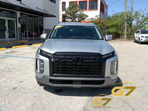 Used 2025 Hyundai Palisade SEL AWD/4WD image 2