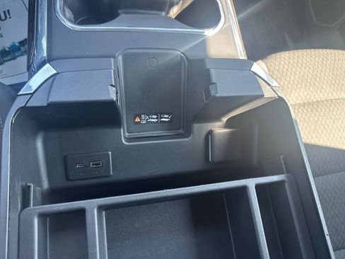 Used 2025 GMC Sierra 3500 SLE w/ SLE Convenience Package AWD/4WD image 16