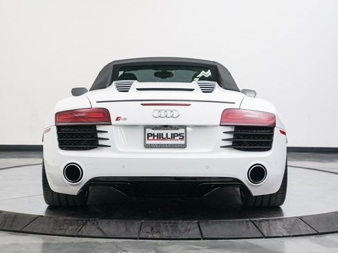 Used 2015 Audi R8 V8 image 16