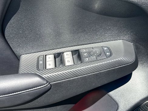 New 2026 Mitsubishi Outlander SE AWD/4WD image 18