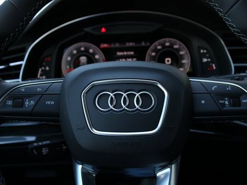 New 2026 Audi Q8 Premium Plus image 11