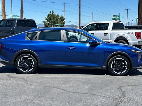 New 2026 Kia K4 EX FWD image 3