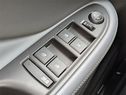 Used 2019 Buick Envision Premium image 21