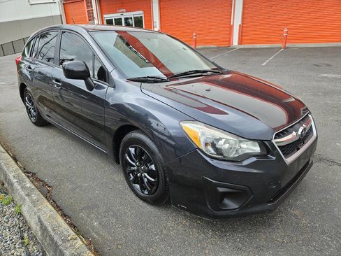 Used 2012 Subaru Impreza 2.0i AWD/4WD image 6