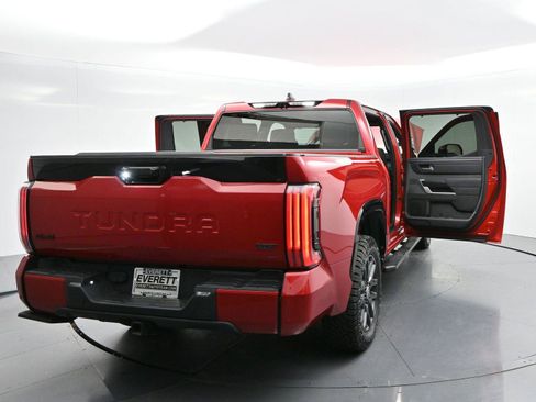 Used 2024 Toyota Tundra Platinum AWD/4WD image 42