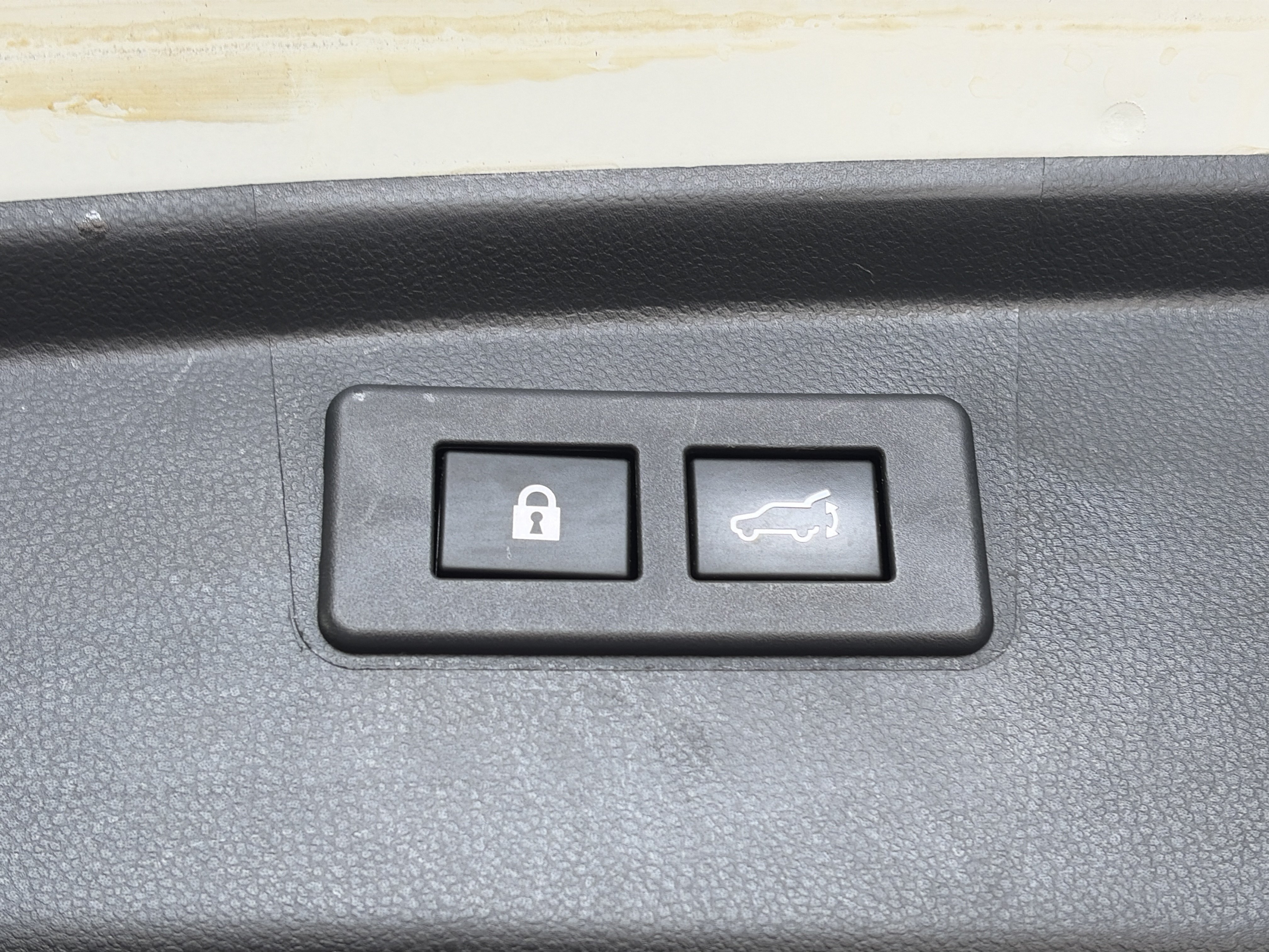 Used 2020 Subaru Outback Limited w/ Popular Package #2 AWD/4WD image 15