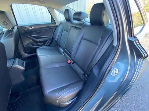 Used 2020 Volkswagen Jetta SEL image 32