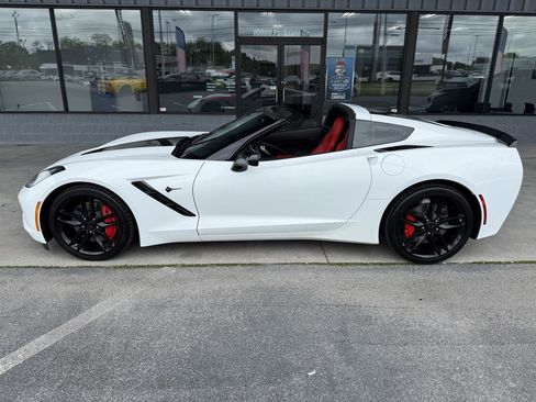 Used 2016 Chevrolet Corvette Stingray Coupe w/ Z51 2LT w/ 2LT Preferred Equipment Group RWD image 14
