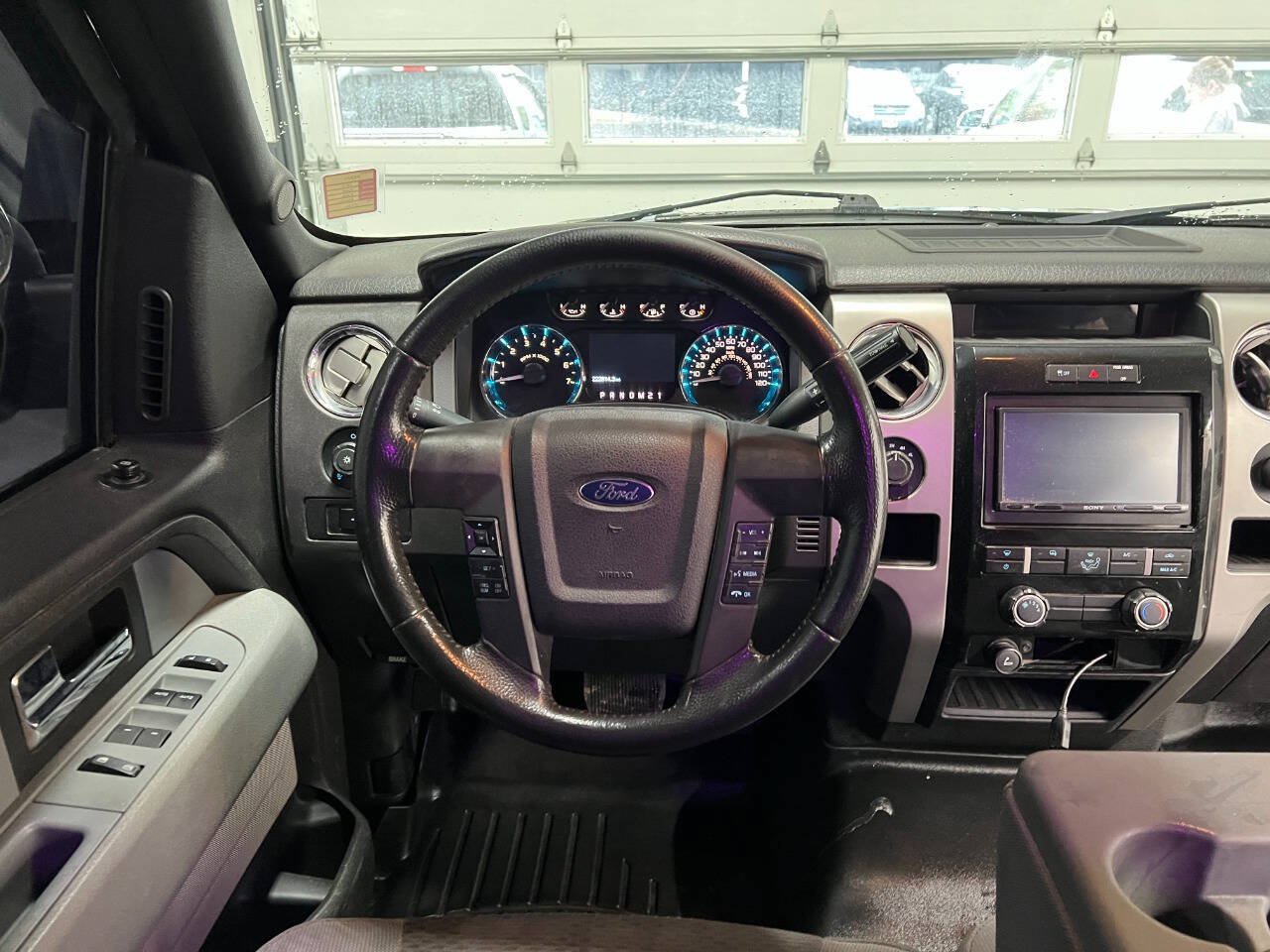 Used 2012 Ford F150 XLT w/ XLT Chrome Pkg AWD/4WD image 8