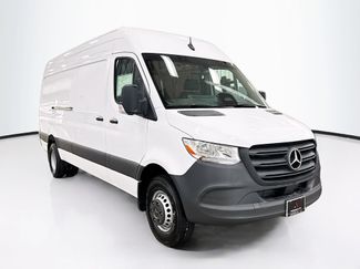 New 2026 Mercedes-Benz Sprinter 3500 video 1