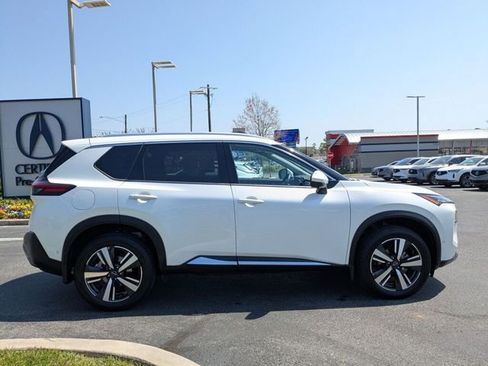 Used 2023 Nissan Rogue SL w/ SL Premium Package AWD/4WD image 11