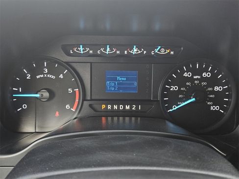 Used 2019 Ford F550 4x4 Regular Cab Super Duty w/ Snow Plow Prep Package image 17