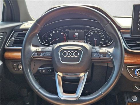 Used 2023 Audi Q5 2.0T Premium AWD/4WD image 18