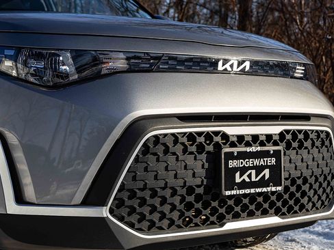 Certified 2023 Kia Soul S image 27