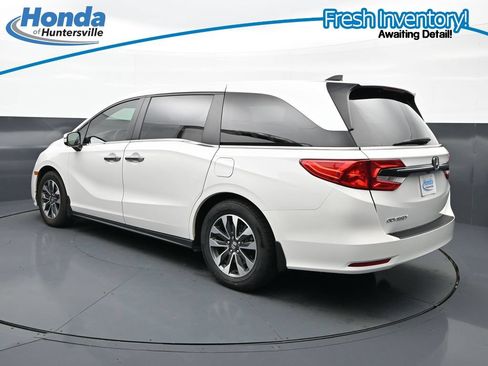 Used 2024 Honda Odyssey EX-L image 7