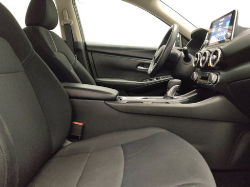 Used 2024 Nissan Sentra SV FWD image 21