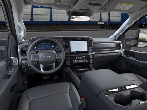 New 2026 Ford F250 Lariat w/ FX4 Off-Road Package AWD/4WD image 9