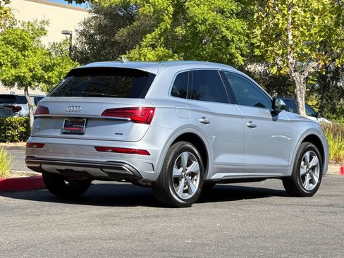 Certified 2023 Audi Q5 Premium w/ Premium Plus Package AWD/4WD image 5