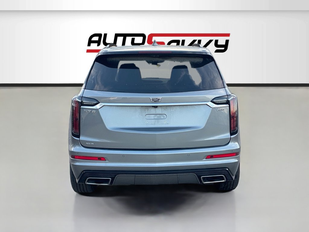 Used 2024 Cadillac XT6 Sport w/ Platinum Package AWD/4WD image 6