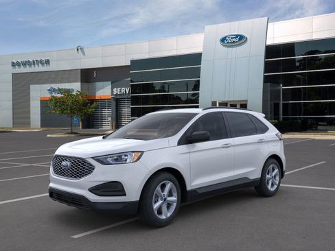 New 2024 Ford Edge SE image 1