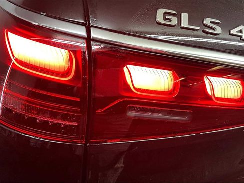 New 2025 Mercedes-Benz GLS 450 4MATIC image 6