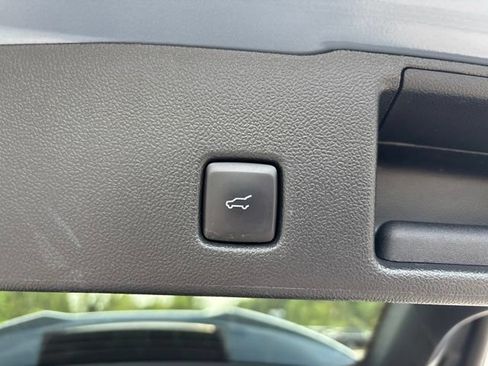 Used 2024 Ford Escape ST-Line w/ Tech Pack #1 AWD/4WD image 14
