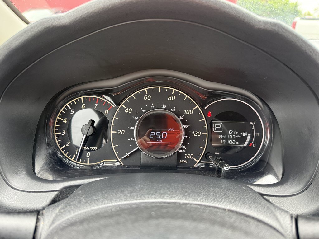 Used 2015 Nissan Versa Note SR w/ SR Tech Package FWD image 21