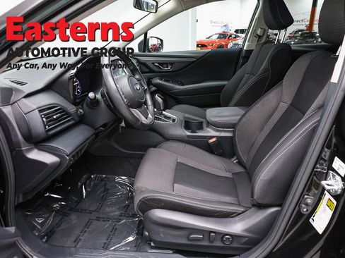 Used 2023 Subaru Outback Premium AWD/4WD image 13