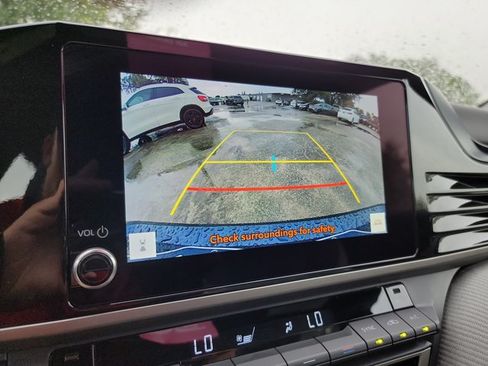 Used 2026 Toyota Camry SE w/ Convenience Package FWD image 23