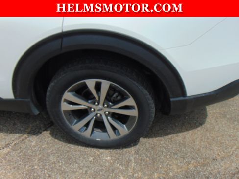 Used 2020 Ford Explorer Platinum w/ Premium Technology Package AWD/4WD image 19