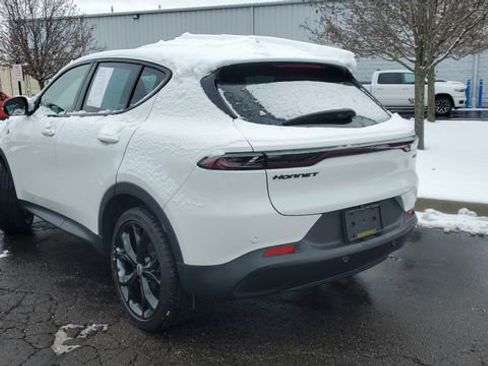 Certified 2024 Dodge Hornet GT image 2