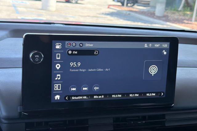 Certified 2025 Honda Prologue Touring image 24